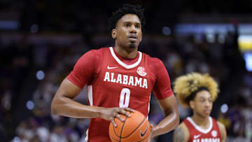 BATON ROUGE, LOUISIANA - MARCH 05: Noah Gurley #0 of the Alabama Crimson Tide shoots against the LSU Tigers during a game at the Pete Maravich Assembly Center on March 05, 2022 in Baton Rouge, Louisiana. (Photo by Jonathan Bachman/Getty Images)