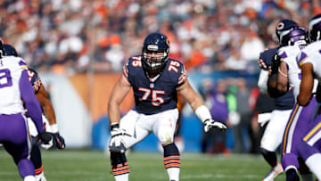 CHICAGO, IL - NOVEMBER 1: Kyle Long #75 of the Chicago Bears in action during a game against the Minnesota Vikings at Soldier Field on November 1, 2015 in Chicago, Illinois. The Vikings defeated the Bears 23-20. (Photo by Joe Robbins/Getty Images)