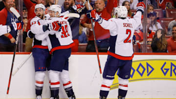 Tom Wilson, Anthony Mantha, Washington Capitals Mandatory Credit: Sam Navarro-USA TODAY Sports