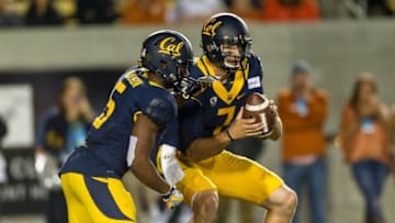 Sep 17, 2016; Berkeley, CA, USA; California Golden Bears quarterback Davis Webb (7) and wide receiver Chad Hansen (6) start the play against the Texas Longhorns in the third quarter at Memorial Stadium. Cal won 50-43. Mandatory Credit: John Hefti-USA TODAY Sports