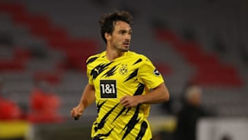 MUNICH, GERMANY - SEPTEMBER 30: Mats Hummels of Dortmund looks on during the Supercup 2020 match between FC Bayern München and Borussia Dortmund at Allianz Arena on September 30, 2020 in Munich, Germany. (Photo by Alexander Hassenstein/Getty Images )