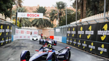 AD DIRIYAH, SAUDI ARABIA - DECEMBER 15: Sam Bird (GBR), Envision Virgin Racing, Audi e-tron FE05 during the Formula E Championship Ad Diriyah E-Prix on December 15, 2018 in Ad Diriyah, Saudi Arabia. (Photo by Malcom Griffiths Handout/Getty Images)