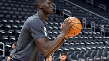 Big Thon Maker, then of the Detroit Pistons, shoots in pre-game. (Photo by Rick Osentoski-USA TODAY Sports)