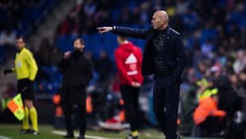 BARCELONA, SPAIN - FEBRUARY 27: Head coach Zinedine Zidane of Real Madrid CF gives instructions during the La Liga match between Espanyol and Real Madrid at RCDE Stadium on February 27, 2018 in Barcelona, Spain. (Photo by Alex Caparros/Getty Images )