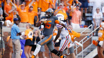 KNOXVILLE, TN - SEPTEMBER 24: Jauan Jennings #15 of the Tennessee Volunteers runs into the end zone with a touchdown reception against the Florida Gators during the game at Neyland Stadium on September 24, 2016 in Knoxville, Tennessee. Tennessee defeated Florida 38-28. (Photo by Joe Robbins/Getty Images)