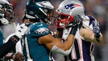 MINNEAPOLIS, MN - FEBRUARY 04: Patrick Robinson #21 of the Philadelphia Eagles and Danny Amendola #80 of the New England Patriots exchange words after the whistle during the second quarter in Super Bowl LII at U.S. Bank Stadium on February 4, 2018 in Minneapolis, Minnesota. (Photo by Kevin C. Cox/Getty Images)