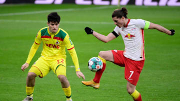 Jorge Meré watches RB Leipzig's Marcel Sabitzer during a Bundesliga match in December. Meré has moved from FC Cologne to América. (Photo by Oliver Hardt/Getty Images)
