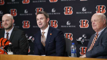 CINCINNATI, OH - FEBRUARY 05: Zac Taylor speaks to the media as director of player personnel Duke Tobin (left) and owner Mike Brown (right) look on after being introduced as the new head coach for the Cincinnati Bengals at Paul Brown Stadium on February 5, 2019 in Cincinnati, Ohio. (Photo by Joe Robbins/Getty Images)