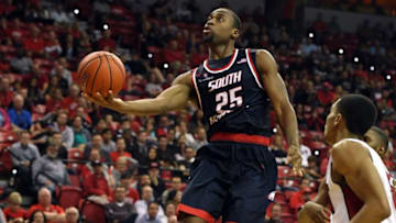 LAS VEGAS, NV - NOVEMBER 11: Don MuepoKelly #25 of the South Alabama Jaguars drives to the basket against the UNLV Rebels during their game at the Thomas & Mack Center on November 11, 2016 in Las Vegas, Nevada. South Alabama won 76-68. (Photo by Ethan Miller/Getty Images)