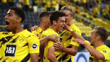 Gio Reyna celebrates his goal against Borussia Mönchengladbach (Photo by Dean Mouhtaropoulos/Getty Images)