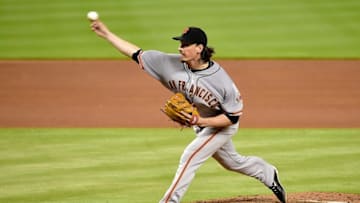 Aug 10, 2016; Miami, FL, USA; San Francisco Giants starting pitcher Jeff Samardzija (29) throws during the fourth inning against the Miami Marlins at Marlins Park. Mandatory Credit: Steve Mitchell-USA TODAY Sports