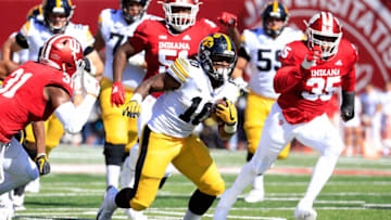 BLOOMINGTON, IN - OCTOBER 13: Mekhi Sargent #10 of the Iowa Hawkeyes runs with the ball against the Indiana Hossiers at Memorial Stadium on October 13, 2018 in Bloomington, Indiana. (Photo by Andy Lyons/Getty Images)