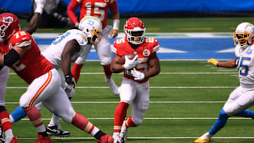Kansas City Chiefs running back Clyde Edwards-Helaire (25) -Mandatory Credit: Robert Hanashiro-USA TODAY Sports