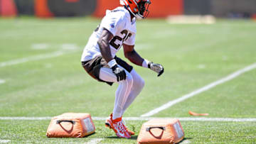 BEREA, OH - JUNE 16: Linebacker Jeremiah Owusu-Koramoah #28 of the Cleveland Browns runs a drill during a mini camp at the Cleveland Browns training facility on June 16, 2021 in Berea, Ohio. (Photo by Nick Cammett/Getty Images)