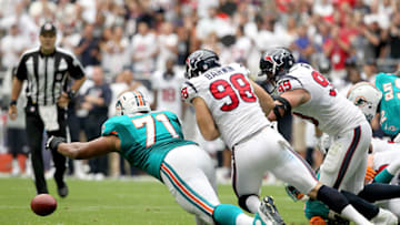 HOUSTON, TX- SEPTEMBER 09: Jonathan Martin