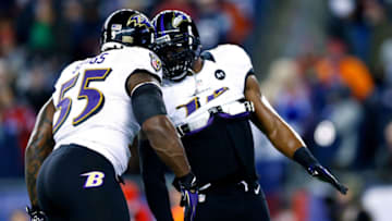 FOXBORO, MA - JANUARY 20: Terrell Suggs #55 of the Baltimore Ravens and teammate Ray Lewis #52 warm up prior to the 2013 AFC Championship game against the New England Patriots at Gillette Stadium on January 20, 2013 in Foxboro, Massachusetts. (Photo by Jared Wickerham/Getty Images)