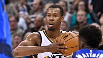 SALT LAKE CITY, UT - NOVEMBER 02: Rodney Hood #5 of the Utah Jazz controls the ball during the game between the Jazz and the Dallas Mavericks at Vivint Smart Home Arena on November 2, 2016 in Salt Lake City, Utah. (Photo by Gene Sweeney Jr/Getty Images)