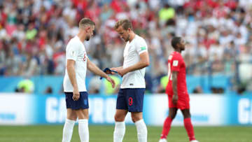 NIZHNY NOVGOROD, RUSSIA - JUNE 24: Harry Kane gives the captains armband to Jordan Henderson of England during the 2018 FIFA World Cup Russia group G match between England and Panama at Nizhny Novgorod Stadium on June 24, 2018 in Nizhny Novgorod, Russia. (Photo by Alex Morton/Getty Images)
