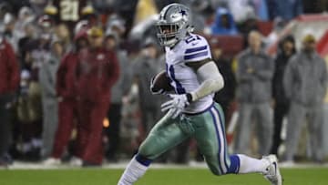 LANDOVER, MD - OCTOBER 29: Running back Ezekiel Elliott (Photo by Rob Carr/Getty Images)