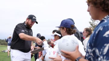 LOS ANGELES, CALIFORNIA - JUNE 12: Shane Lowry of Ireland signs autographs during a practice round prior to the 123rd U.S. Open Championship at The Los Angeles Country Club on June 12, 2023 in Los Angeles, California. (Photo by Richard Heathcote/Getty Images)