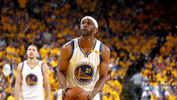 OAKLAND, CA - JUNE 1: Ian Clark #21 of the Golden State Warriors shoots a free throw against the Cleveland Cavaliers in Game One of the 2017 NBA Finals on June 1, 2017 at ORACLE Arena in Oakland, California. NOTE TO USER: User expressly acknowledges and agrees that, by downloading and or using this photograph, user is consenting to the terms and conditions of Getty Images License Agreement. Mandatory Copyright Notice: Copyright 2017 NBAE (Photo by Nathaniel S. Butler/NBAE via Getty Images)
