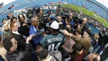 Freddie Mitchell of the Philadelphia Eagles speaks with the media during media day at Alltel Stadium in Jacksonville, Florida on February 1, 2005. (Photo by Al Messerschmidt/Getty Images)