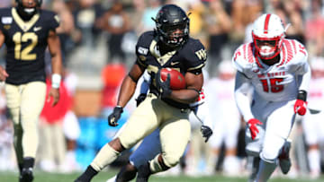 Nov 2, 2019; Winston-Salem, NC, USA; Wake Forest Demon Deacons running back Kenneth Walker III (25) carries the ball during the second quarter against the North Carolina State Wolfpack at BB&T Field. Mandatory Credit: Jeremy Brevard-USA TODAY Sports