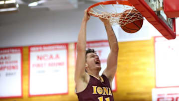 St. John's basketball forward Quinn SlazinskiMarist Vs Iona Basketball