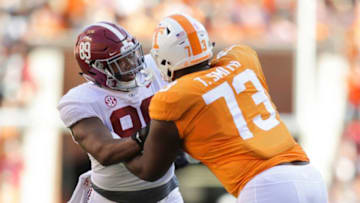 KNOXVILLE, TN - OCTOBER 20: LaBryan Ray #89 of the Alabama Crimson Tide battles with Offensive lineman Trey Smith #73 of the Tennessee Volunteers during the first half of the game between the Alabama Crimson Tide and the Tennessee Volunteers at Neyland Stadium on October 20, 2018 in Knoxville, Tennessee. Alabama won 58-21. (Photo by Donald Page/Getty Images)