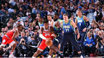 DALLAS, TX - DECEMBER 8: Buddy Hield #24 of the Sacramento Kings handles the ball against the Dallas Mavericks on December 8, 2019 at the American Airlines Center in Dallas, Texas. NOTE TO USER: User expressly acknowledges and agrees that, by downloading and or using this photograph, User is consenting to the terms and conditions of the Getty Images License Agreement. Mandatory Copyright Notice: Copyright 2019 NBAE (Photo by Glenn James/NBAE via Getty Images)