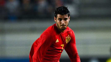 MURCIA, SPAIN - JUNE 07: Alvaro Morata of Spain runs with the ball during a friendly match between Spain and Colombia at La Nueva Condomina stadium on June 7, 2017 in Murcia, Spain. (Photo by David Ramos/Getty Images)