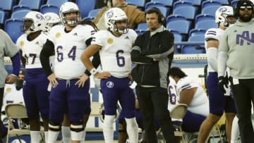 North Alabama Lions quarterback Noah Walters (6) and North Alabama Lions interim head coach Ryan Held talk on the sideline (Petre Thomas-USA TODAY Sports)