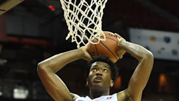 LAS VEGAS, NV - JULY 06: Damian Jones #15 of the Golden State Warriors goes up for a dunk against the Los Angeles Clippers during the 2018 NBA Summer League at the Thomas & Mack Center on July 6, 2018 in Las Vegas, Nevada. The Warriors defeated the Clippers 77-71. NOTE TO USER: User expressly acknowledges and agrees that, by downloading and or using this photograph, User is consenting to the terms and conditions of the Getty Images License Agreement. (Photo by Ethan Miller/Getty Images)