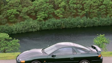 1999 Mitsubishi 3000 Gt by a Welsh resevoir, 2000. (Photo by National Motor Museum/Heritage Images/Getty Images)