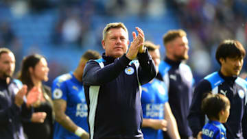 LEICESTER, ENGLAND - MAY 21: Craig Shakespeare, manager of Leicester City applauds the fans at the end of the Premier League match between Leicester City and AFC Bournemouth at The King Power Stadium on May 21, 2017 in Leicester, England. (Photo by Tony Marshall/Getty Images )