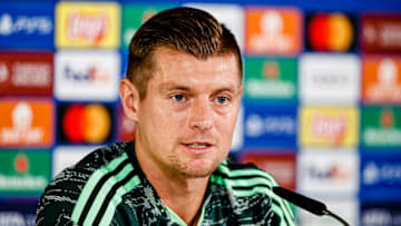 MADRID, SPAIN - NOVEMBER 01: Toni Kroos of Real Madrid CF talks during the press conference ahead of their UEFA Champions League group F match against Celtic FC at Estadio Santiago Bernabeu on November 1, 2022 in Madrid, Spain. (Photo by Alvaro Medranda/Eurasia Sport Images/Getty Images)