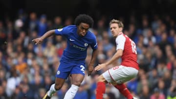LONDON, ENGLAND - SEPTEMBER 17: Willian of Chelsea attempts to get past Nacho Monreal of Arsenal during the Premier League match between Chelsea and Arsenal at Stamford Bridge on September 17, 2017 in London, England. (Photo by Mike Hewitt/Getty Images)