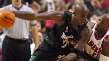 PORTLAND, UNITED STATES: Minnesota Timberwolves' Kevin Garnett. JOHN GRESS/AFP/Getty Images