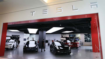 MIAMI, FLORIDA - APRIL 04: A Tesla showroom is seen on April 04, 2019 in Miami, Florida. Tesla announced a first quarter 31% drop in vehicles that were delivered to customers compared to the prior quarter. The news caused the stock to drop approximately 8%.(Photo by Joe Raedle/Getty Images)