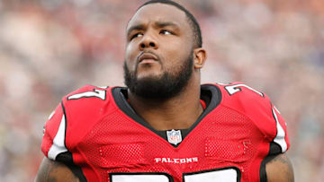 LOS ANGELES, CA - DECEMBER 11: Ra'Shede Hageman