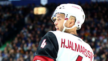 VANCOUVER, BC - JANUARY 16: Arizona Coyotes Defenceman Niklas Hjalmarsson (4) on ice against the Vancouver Canucks during their NHL game at Rogers Arena on January 16, 2020 in Vancouver, British Columbia, Canada.(Photo by Devin Manky/Icon Sportswire via Getty Images)
