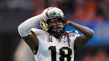 ATLANTA, GA - JANUARY 01: Shaquem Griffin #18 of the UCF Knights celebrates after sacking Jarrett Stidham #8 of the Auburn Tigers (not pictured) in the third quarter during the Chick-fil-A Peach Bowl at Mercedes-Benz Stadium on January 1, 2018 in Atlanta, Georgia. (Photo by Kevin C. Cox/Getty Images)