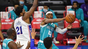Charlotte Hornets Devonte' Graham. Mandatory Credit: Eric Hartline-USA TODAY Sports