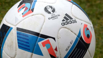 The official matchball for the EURO2016 is pictured during a training session of the German national soccer team in Berlin on March 23, 2016.Germany will play England in a friendly soccer match upcoming Saturday. / AFP / TOBIAS SCHWARZ (Photo credit should read TOBIAS SCHWARZ/AFP/Getty Images)