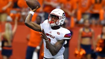Sep 9, 2016; Syracuse, NY, USA; Louisville Cardinals quarterback Lamar Jackson (8) passes the ball against the Syracuse Orange during the second quarter at the Carrier Dome. Louisville defeated Syracuse 62-28. Mandatory Credit: Rich Barnes-USA TODAY Sports