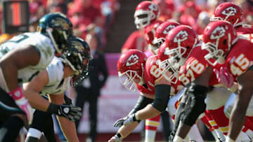 KANSAS CITY, MO - OCTOBER 24: The Jacksonville Jaguars and the Kansas City Chiefs face off during the game on October 24, 2010 at Arrowhead Stadium in Kansas City, Missouri. (Photo by Jamie Squire/Getty Images)