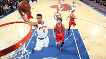NEW YORK, NY - APRIL 4: Courtney Lee #5 of the New York Knicks goes up for a lay up against the Chicago Bulls on April 4, 2017 at Madison Square Garden in New York City, New York. Copyright 2017 NBAE (Photo by Nathaniel S. Butler/NBAE via Getty Images)