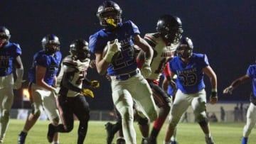 Auburn footballCatholic's Jeremiah Cobb (23) barrels down the middle for a touchdown in the second half on November 19, 2021.1119 Catholic Vs Hillcrest