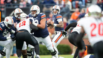Auburn footballAUBURN, ALABAMA - NOVEMBER 19: Quarterback Robby Ashford #9 of the Auburn Tigers looks to throw a pass during their game against the Western Kentucky Hilltoppers at Jordan-Hare Stadium on November 19, 2022 in Auburn, Alabama. (Photo by Michael Chang/Getty Images)
