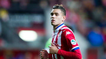 GIJON, SPAIN - JANUARY 04: Arnaldo Sanabria of Real Sporting de Gijon reacts during the La Liga match between Real Sporting de Gijon and Getafe CF at Estadio El Molinon on January 4, 2016 in Gijon, Spain. (Photo by Juan Manuel Serrano Arce/Getty Images)